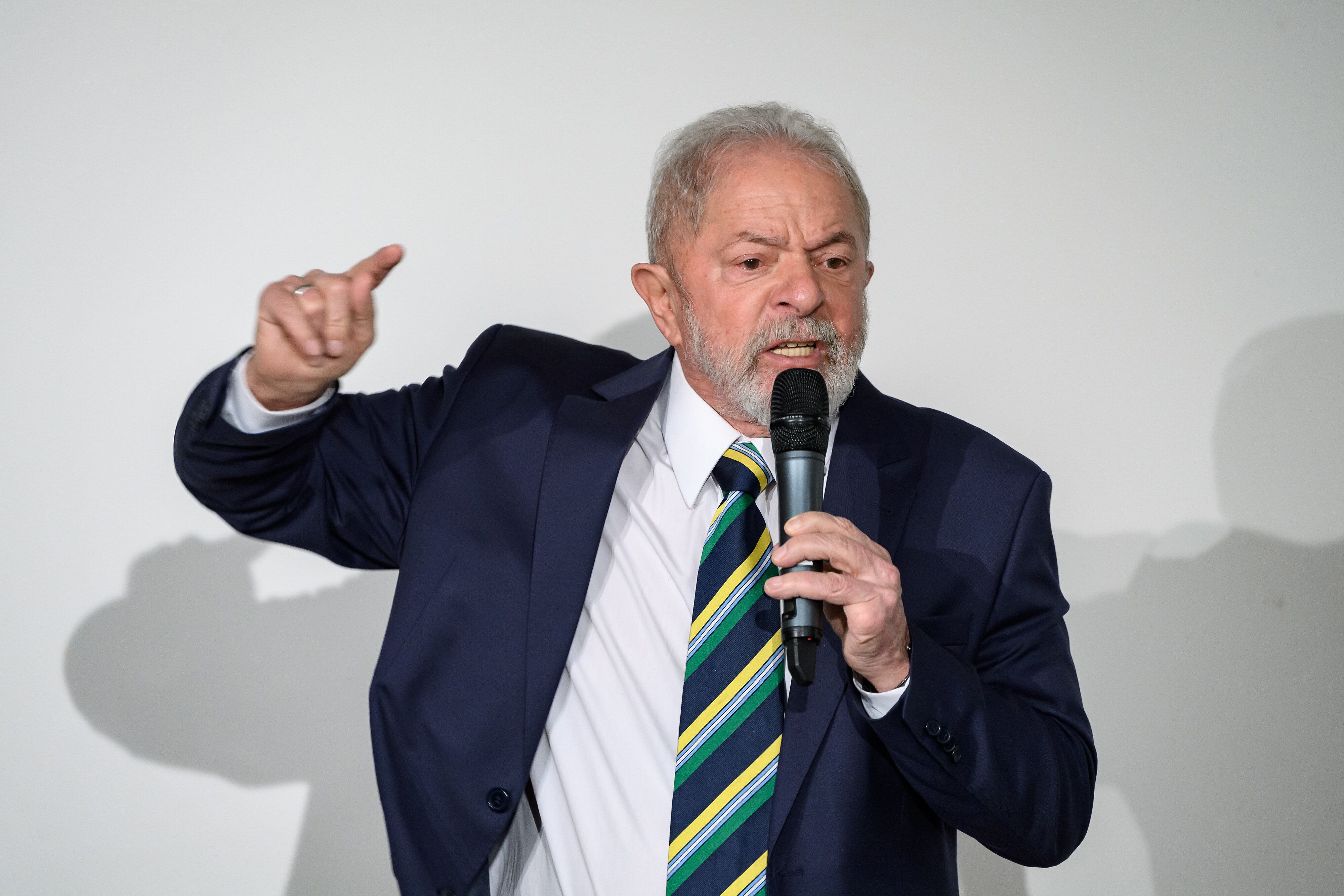D'après Lula (ici le 6 mars à Genève), le président brésilien Jair...