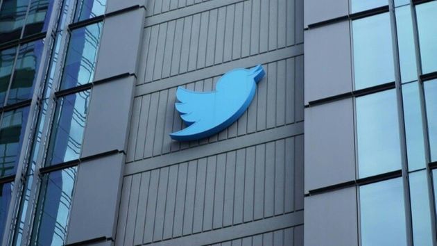 Twitter ferme des milliers de comptes liés aux États chinois, russe et