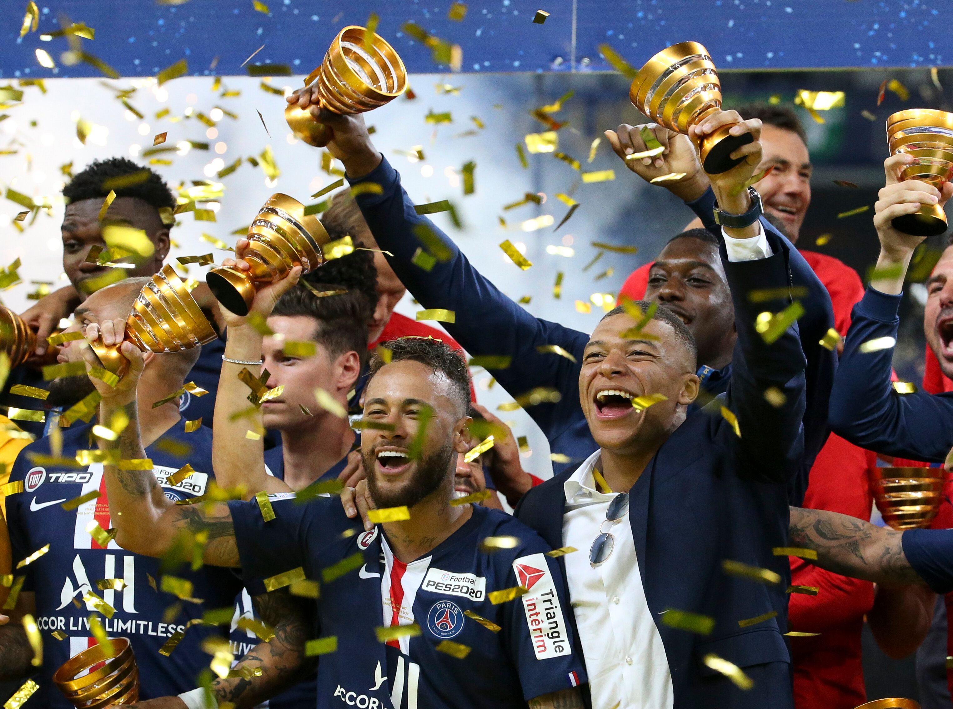Le PSG (sans Kylian Mbappé) a remporté la Coupe de la Ligue contre l'OL ce 31 juillet au...