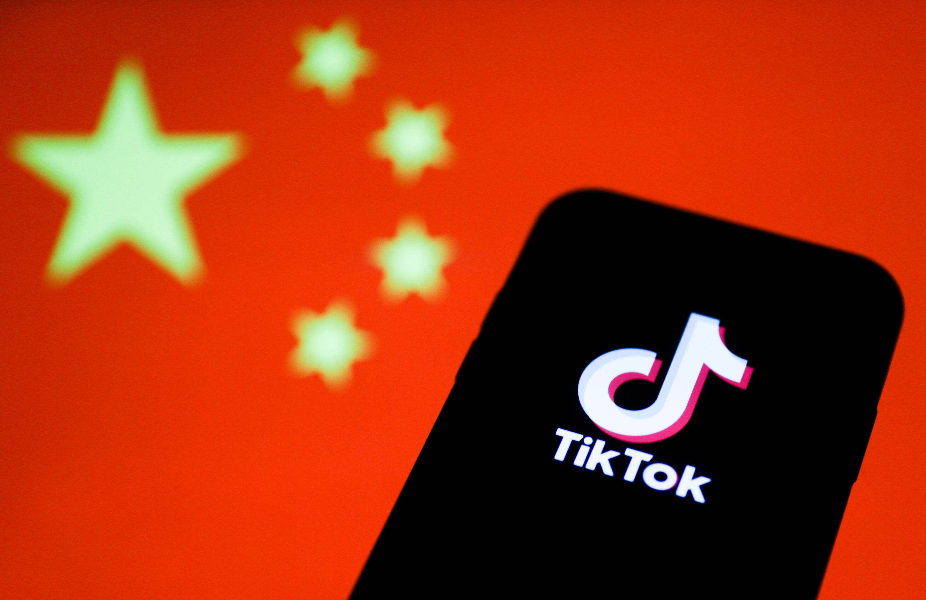 L'entreprise TikTok fait l'objet d'une dispute internationale entre les États-Unis et la Chine,...