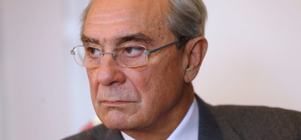 Guillaume Debre Fils De Jean Louis Debre Mort de Bernard Debré, fils de Michel et jumeau de Jean-Louis - L'ABESTIT