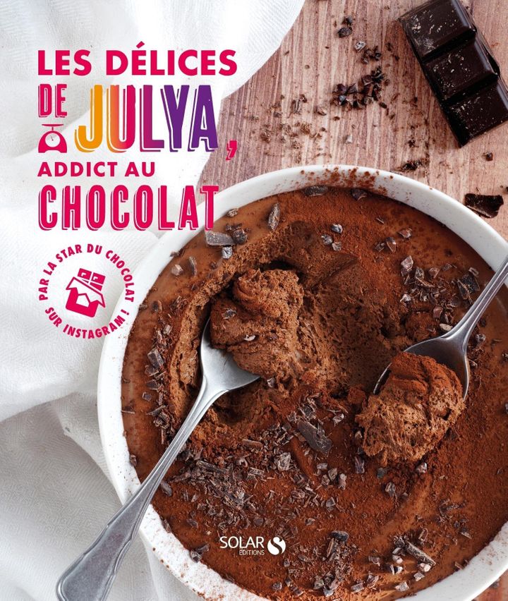 Couverture du livre "Les délices de Julya, addict au chocolat" de Julia Pairot.