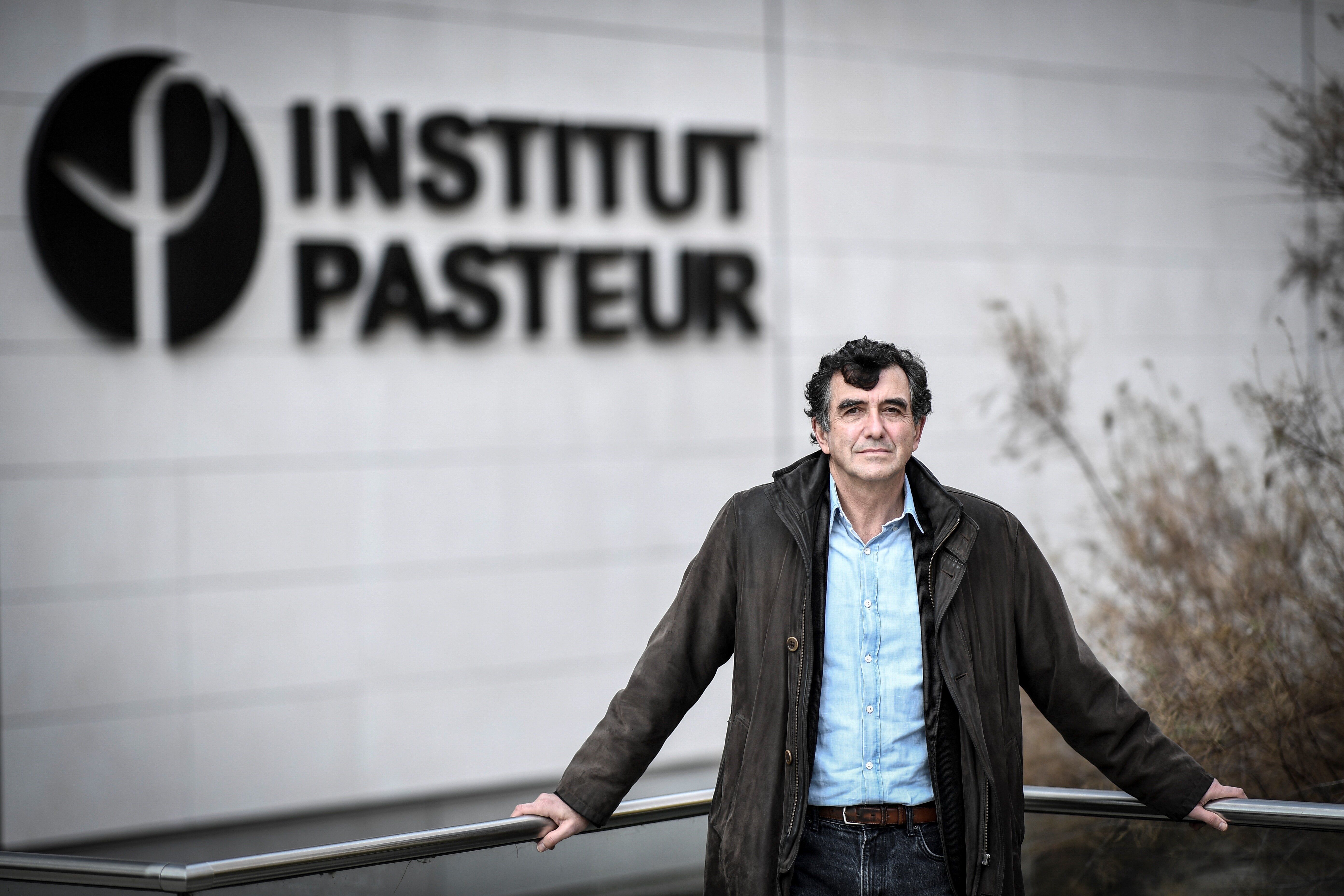 L'épidémiologiste Arnaud Fontanet, ici devant l'Institut Pasteur à Paris, le 25...