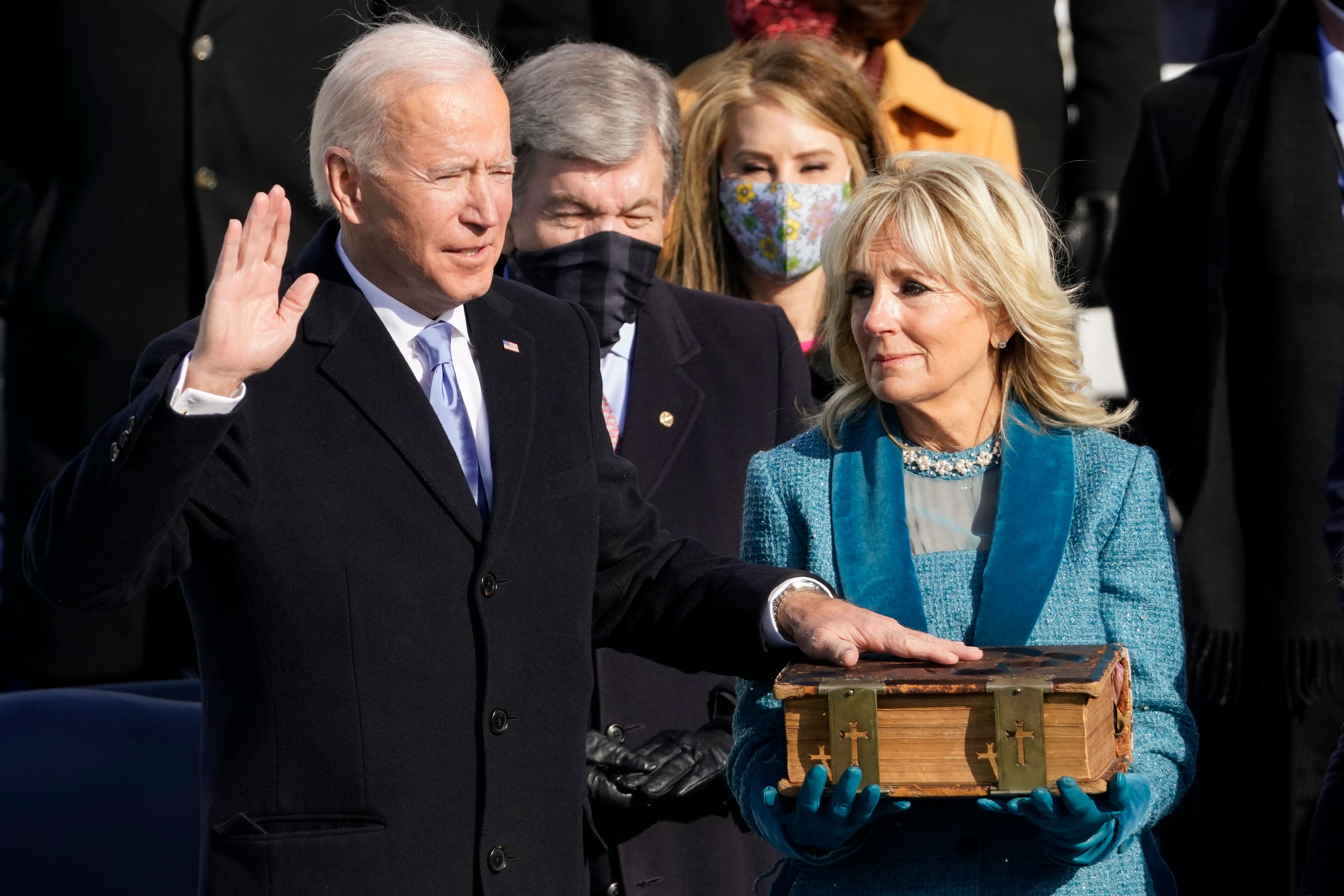 Pour Joe Biden et Kamala Harris, les bibles de leur prestation de serment n'ont pas été choisies au