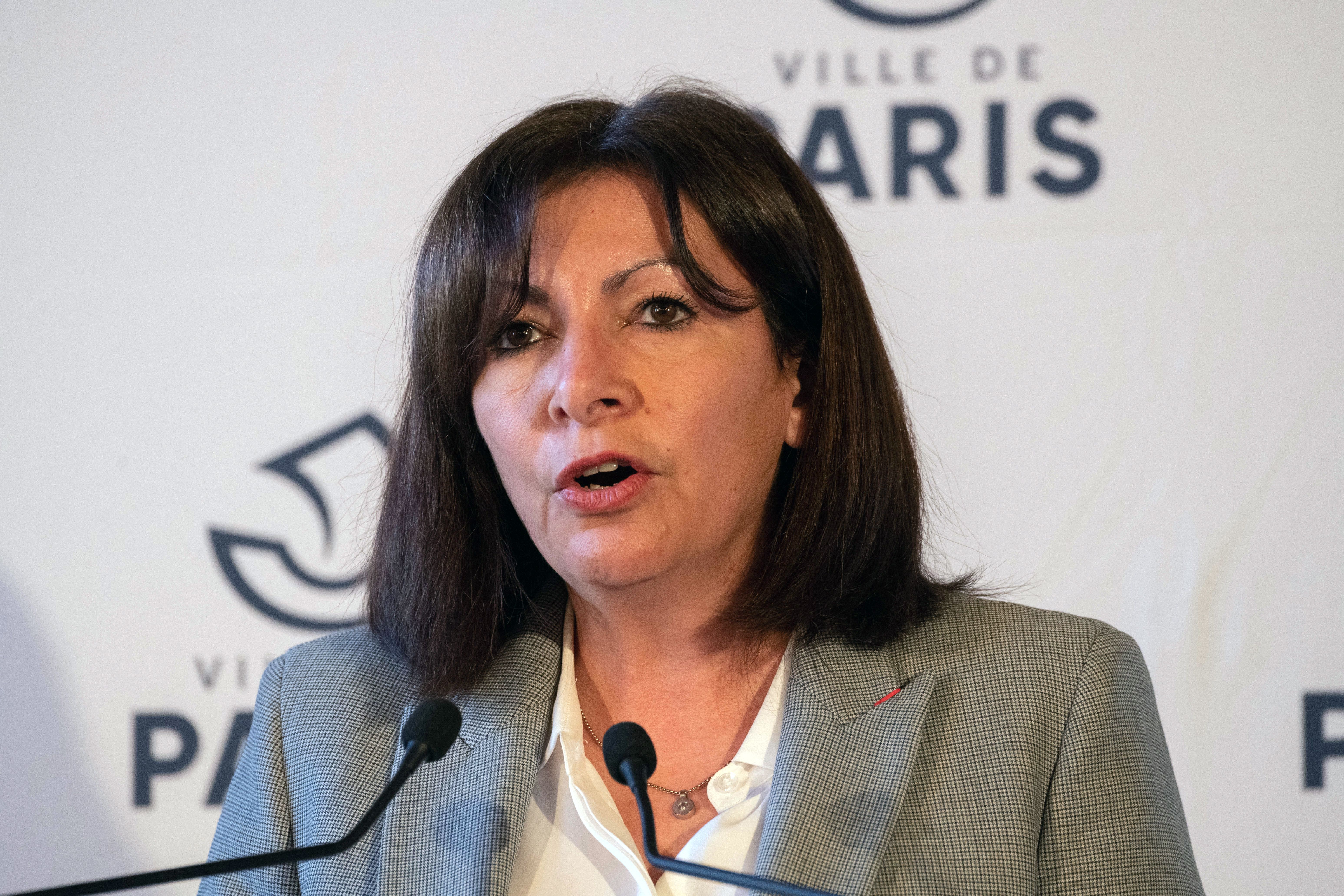 La maire de Paris, Anne Hidalgo, lors d'une conférence à Paris, le 1er mars 2021. (Jacques...