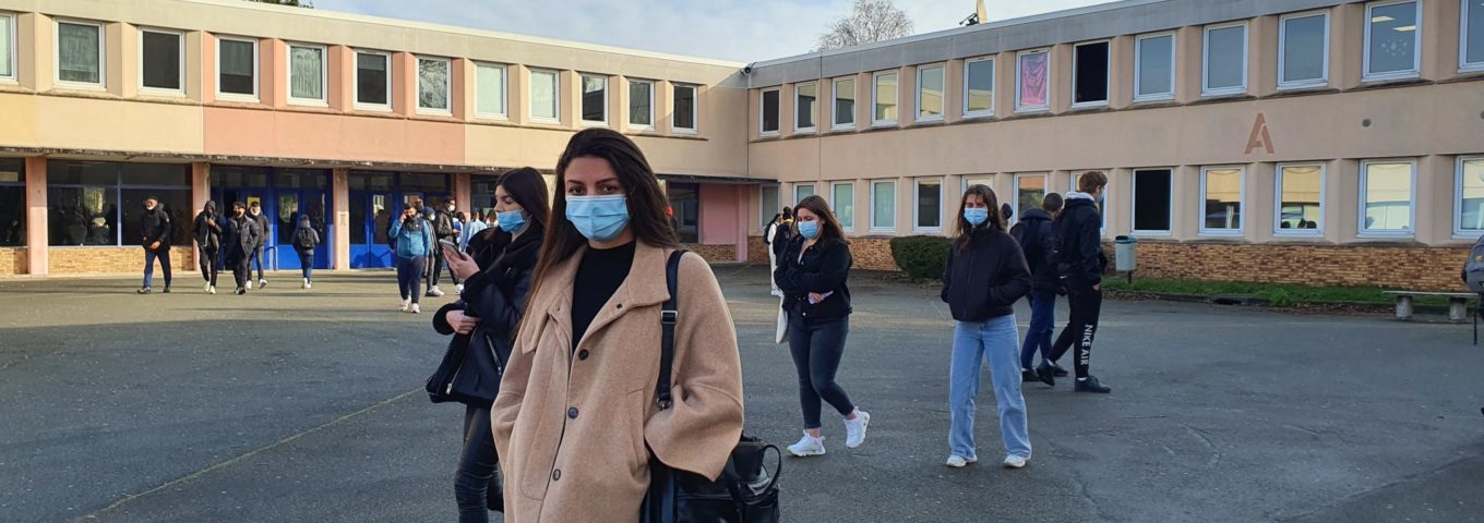 J'ai passé une journée dans mon ancien lycée à AulnaysousBois  L'ABESTIT