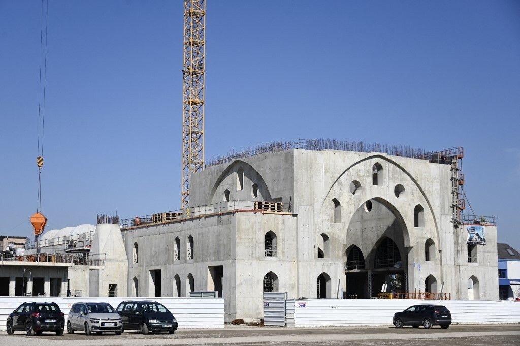 Photo prise le 24 mars du chantier de la mosquée de Strasbourg, qui provoque des tensions entre la mairie...