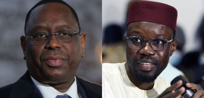 (Macky Sall, président du Sénégal à gauche et l'opposant Ousmane Sonko à...