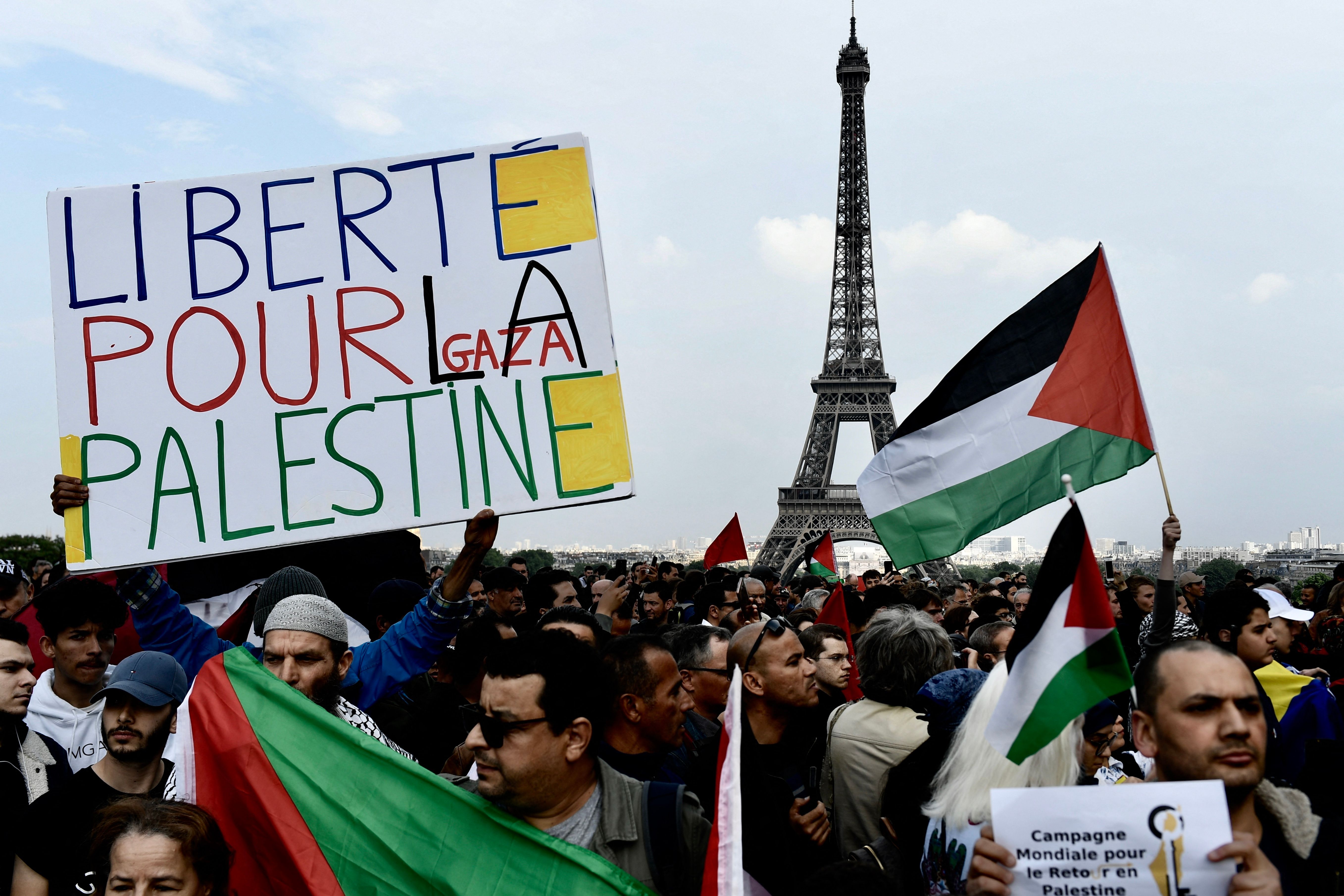 Une manifestation pro-palestinienne au Trocadéro, à Paris, le 16 mai