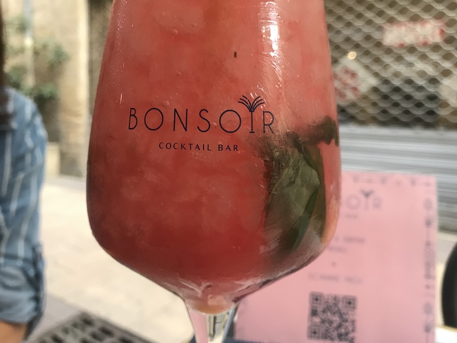 Bonsoir cocktail bar 