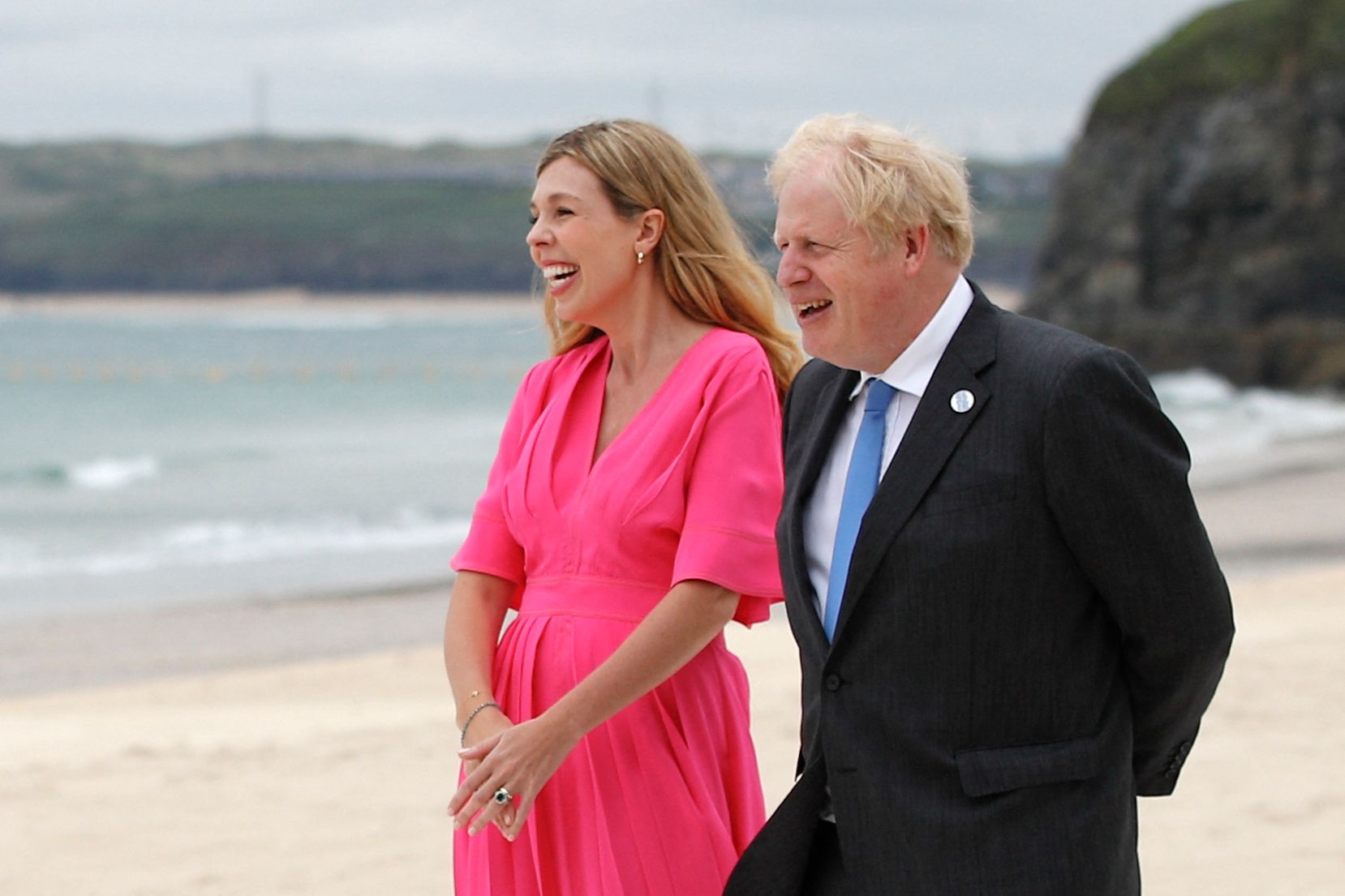 Le Premier ministre britannique Boris Johnson et son épouse Carrie Symonds le 11 juin 2021 au sommet...