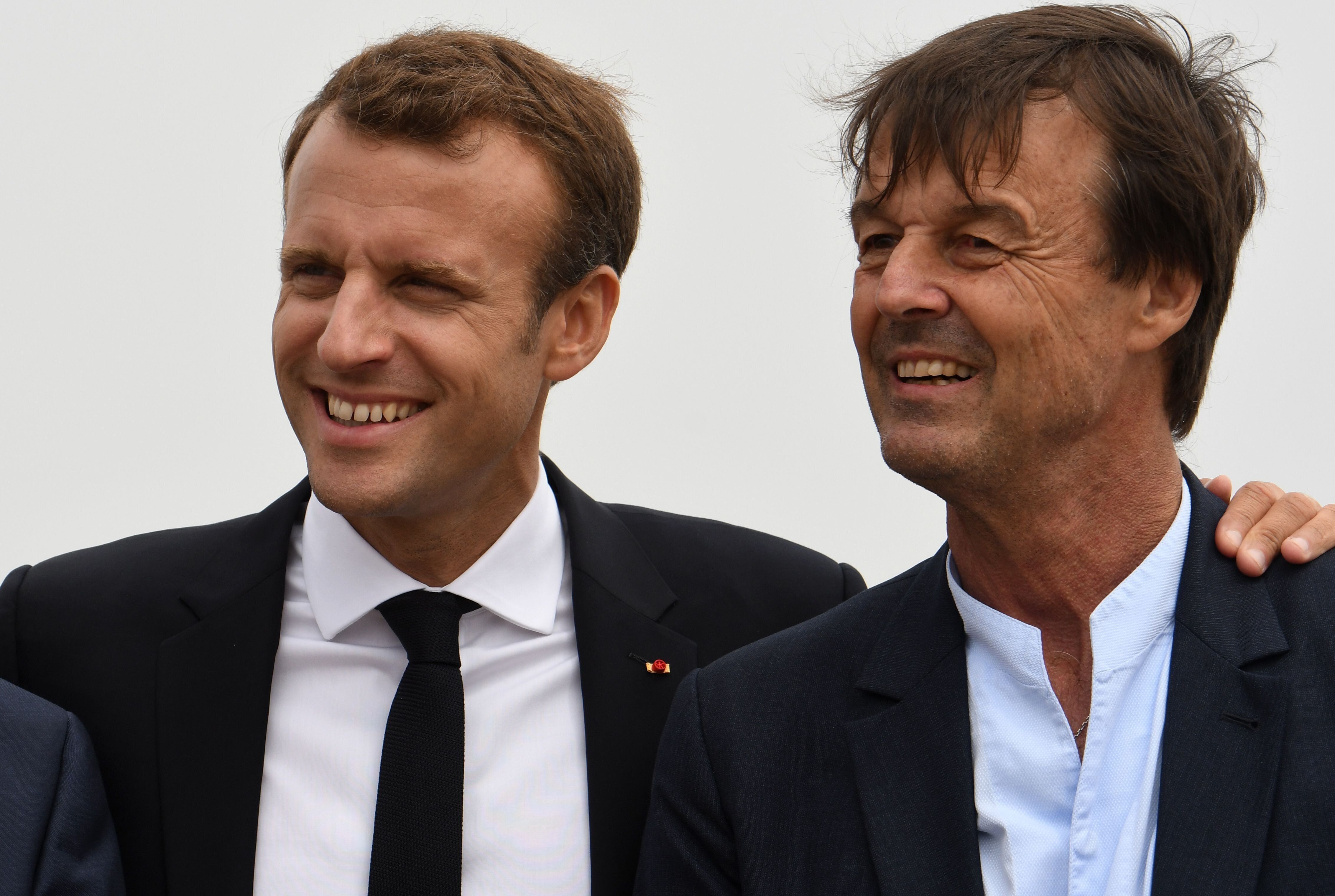 Le président Emmanuel Macron et l'ex-ministre de l'Ecologie Nicolas Hulot le 20 juin 2018 au Cap...