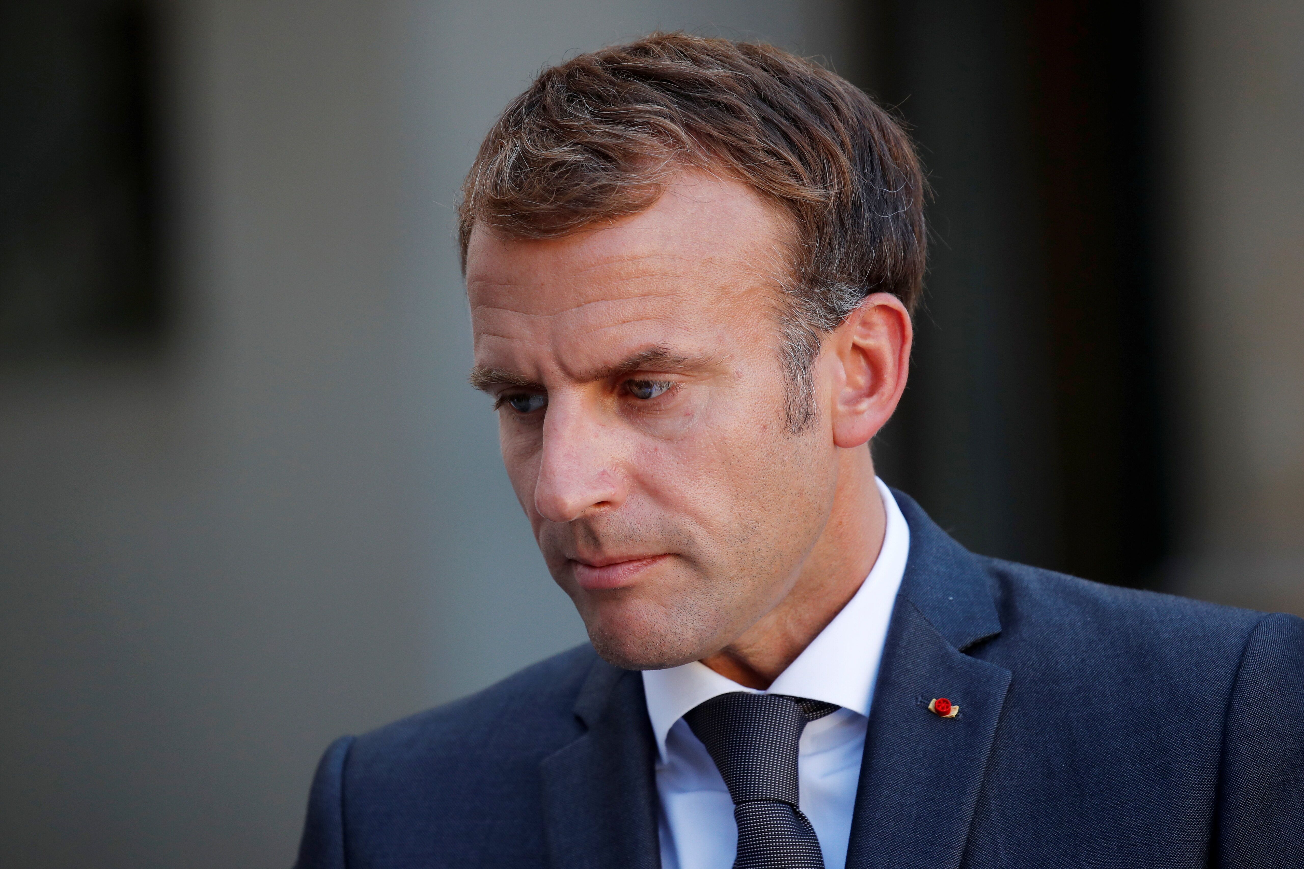 Emmanuel Macron ici sur le perron de l'Élysée le 24 septembre 2021.  REUTERS/Gonzalo