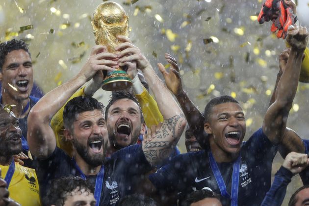 Quatre ans après la victoire des Bleus en Russie, la Coupe du monde 2022 doit avoir lieu au Qatar....