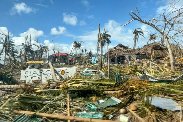 Le typhon Rai a causé des pertes humaines et matérielles terribles aux Philippines, y compris...