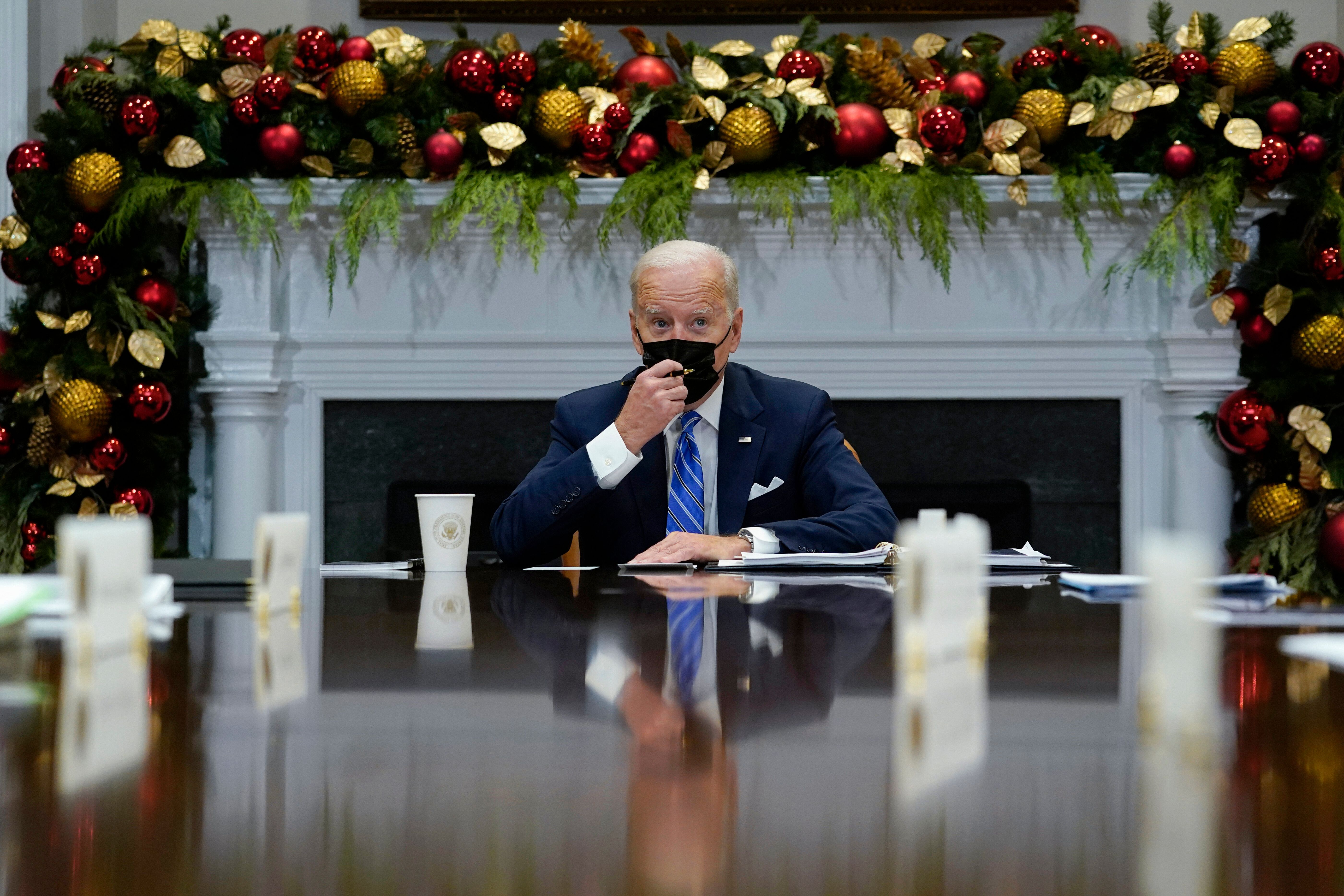 Pourquoi la fin d'année de Joe Biden semble-t-elle catastrophique (alors qu'elle ne l'est pas)?...