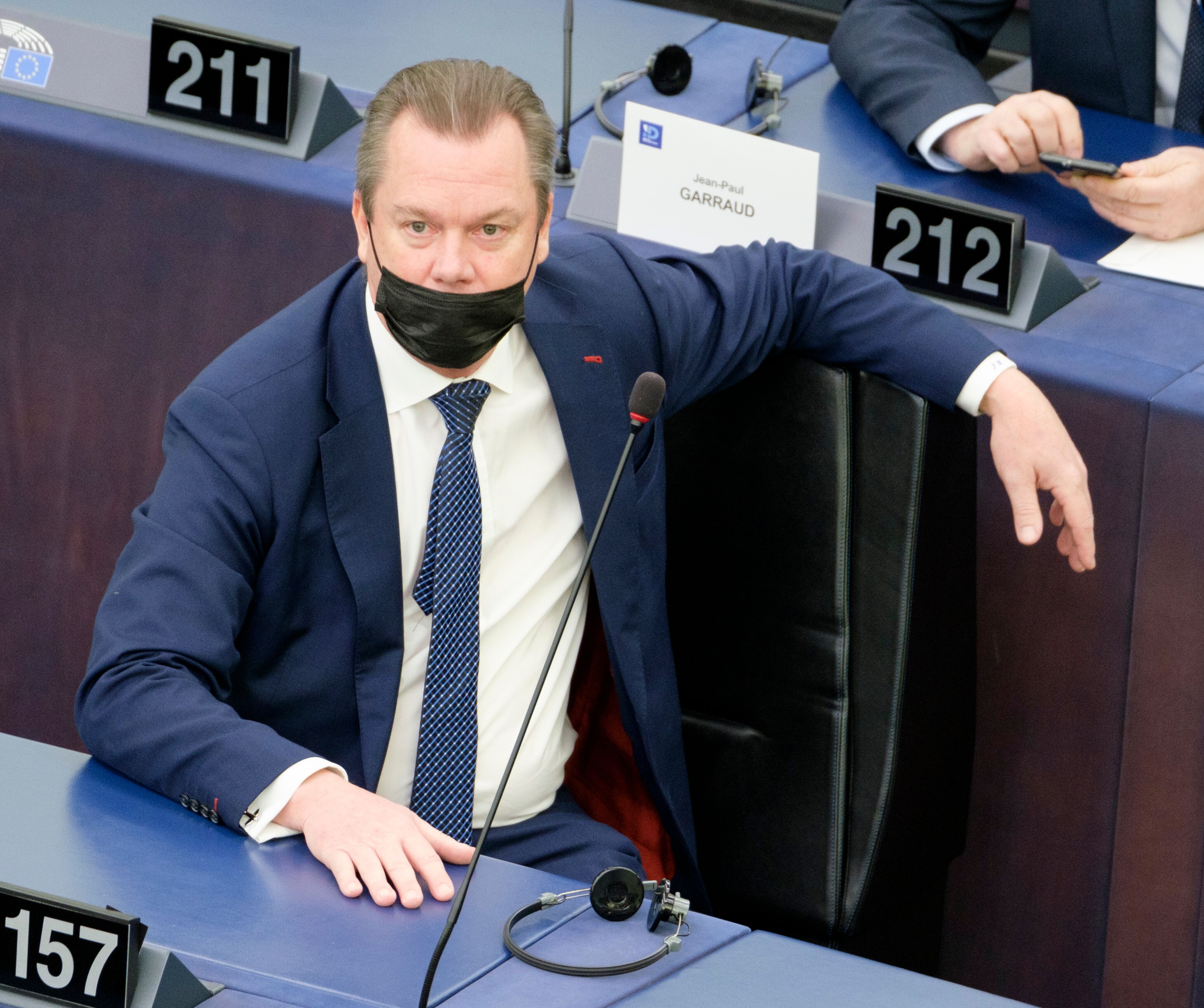 Photo de Jérôme Rivière, eurodéputé ex-RN, au Parlement européen...