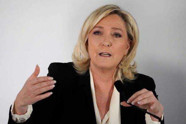 Marine Le Pen, ici en janvier 2022, n'a “pas d’admiration particulière”...
