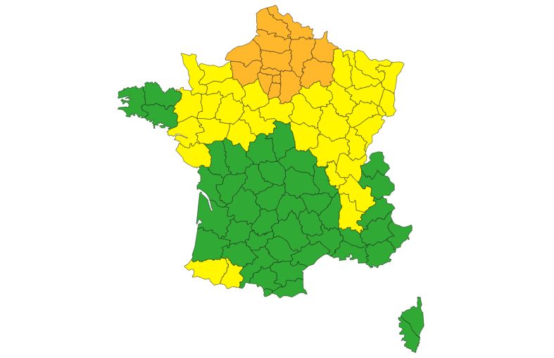 17 départements de la région parisienne et des Hauts-de-France ont été placés en alerte orange aux orages...