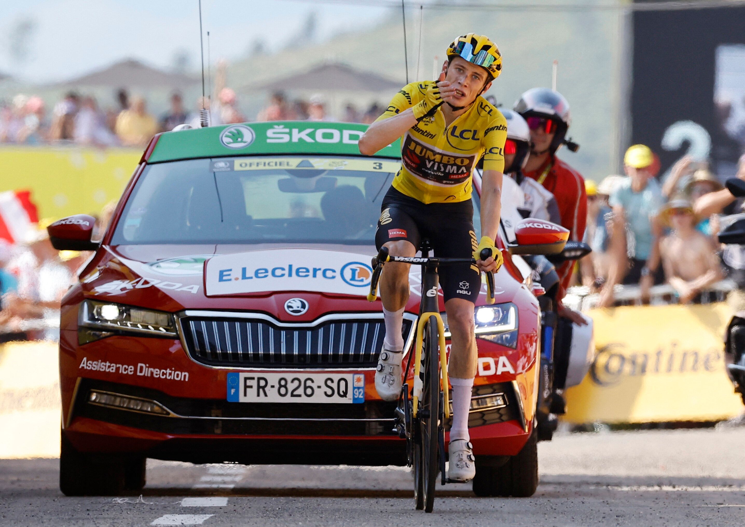 Le maillot jaune Jonas Vingegaard a assommé le Tour une seconde fois ce jeudi 21 juillet en haut...