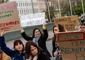 Lancement du Service Public Petite Enfance : Réponse Innovante à la Crise du Secteur