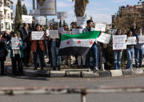 Le nouveau gouvernement rebelle syrien modifie le programme scolaire